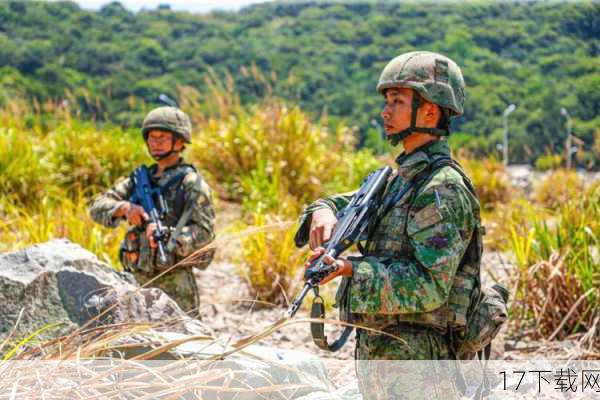 利用地形：战斗场地中有一些可以互动的机关，玩家可以利用这些机关对拉玛什图造成伤害或限制她的行动。